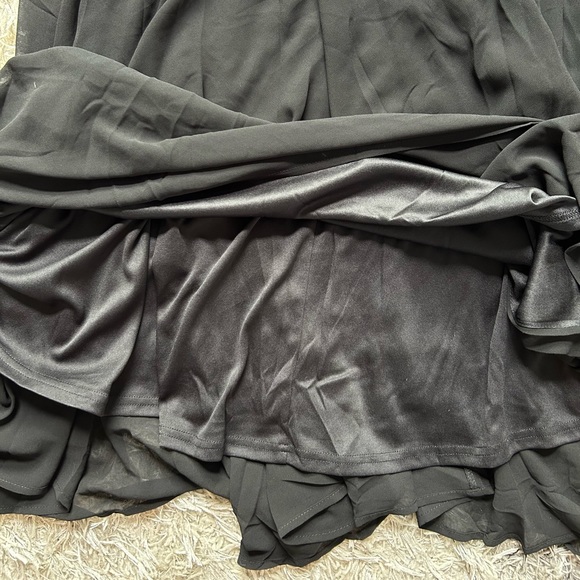 NWOT Lulus Cause for Commotion Black Pleated Bustier Maxi Dress - Picture 7 of 10